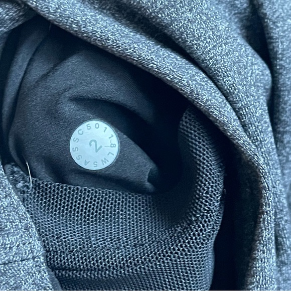 Lululemon On The Fly - Picture 7 of 7